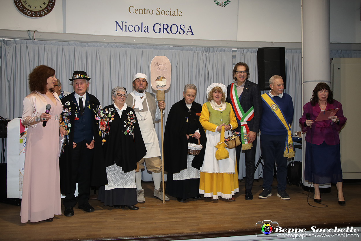 VBS_2777 - VBS_2392 - Investitura Maschere Carnevale di Nichelino 2024.jpg